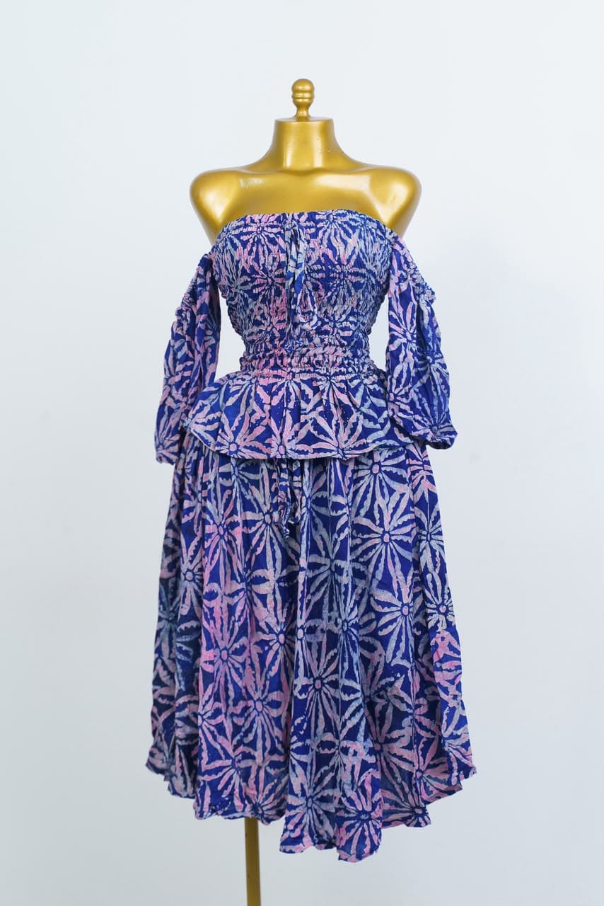 Pièce LW04 — Bustier & jupe volantée · bleu roi & rose, motifs floraux
